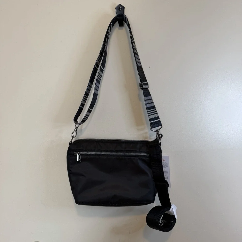 Lug Flare 2 Crossbody Bag Midnight Black Waterproof Unisex for Travel Casual